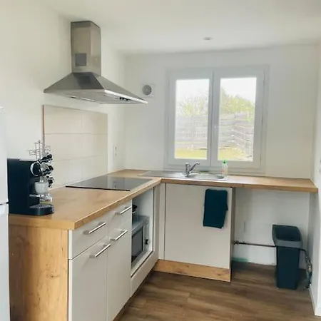 Charmante Maison Pierre L Jardin L Clim Proche Zone Melou Apartman Carbes