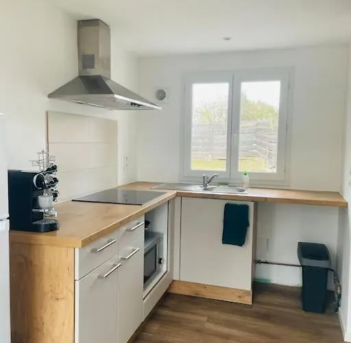 Charmante Maison Pierre L Jardin L Clim Proche Zone Melou Apartman Carbes